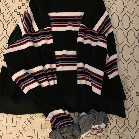 stripped crop sweater - Picture 2 of 2